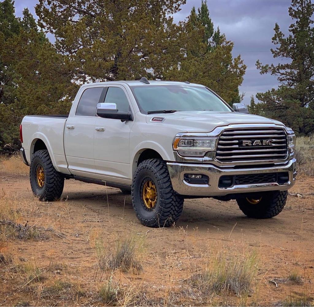 Post Pics Of Your 19 2500 Or 3500 Page 32 Ram Heavy Duty Forum