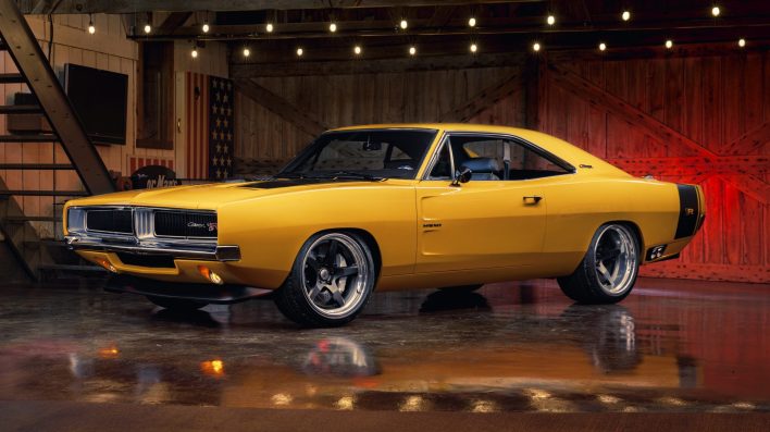 Ringbrothers-1969-Dodge-Charger-CAPTIV.-Ringbrothers-1-scaled.jpg